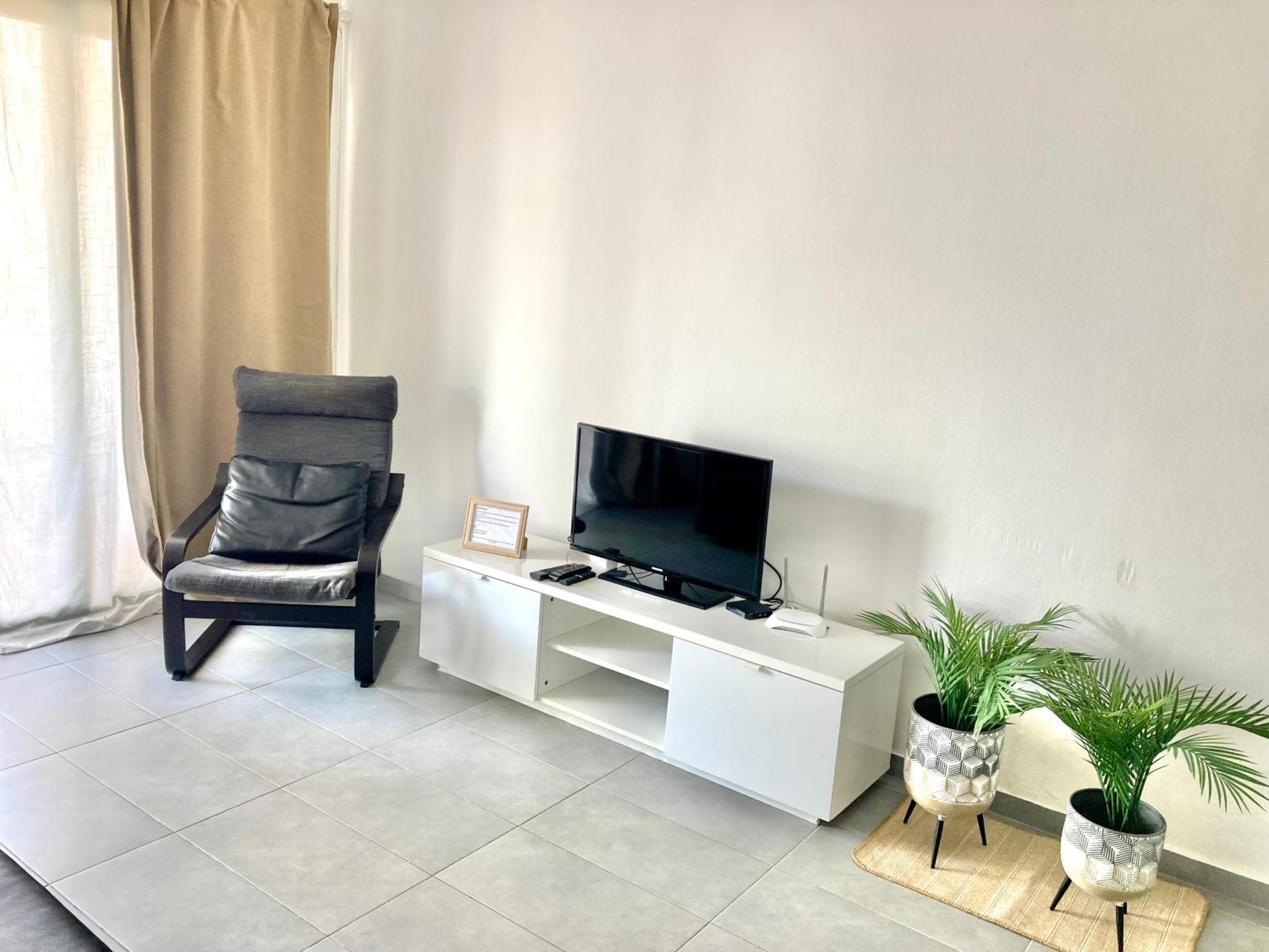 Ground Floor Apartment With Pool, Next To The Beach Costa Teguise Exterior photo